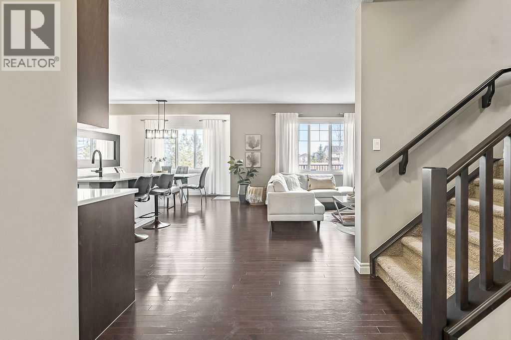 147 Cimarron Vista Crescent, Okotoks, Alberta  T1S 0K3 - Photo 5 - A2283474