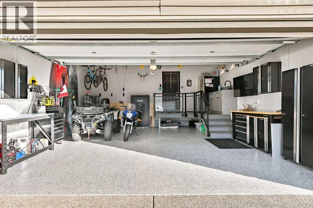 147 Cimarron Vista Crescent, Okotoks, Alberta  T1S 0K3 - Photo 41 - A2283474