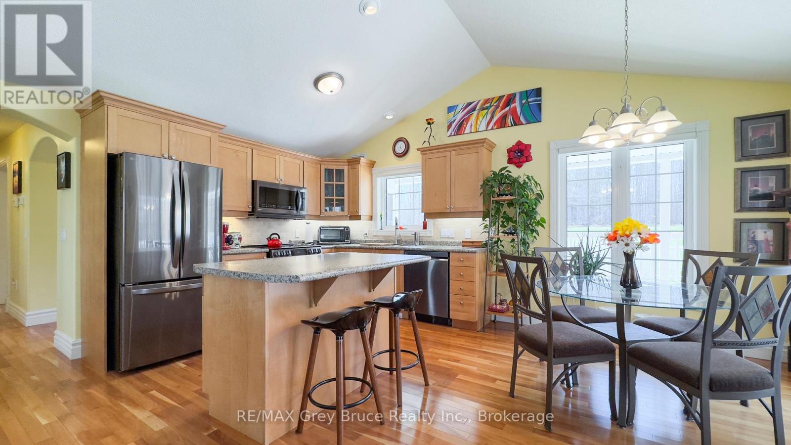 720291 20 Side Road, Chatsworth, Ontario  N0H 1R0 - Photo 10 - X12793340