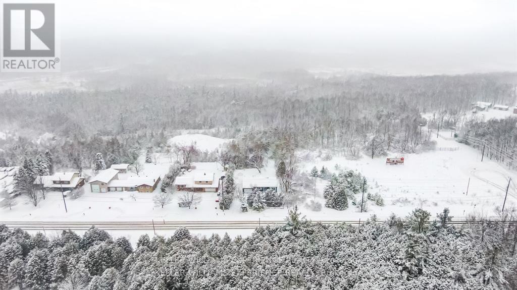 829 Memorial Avenue, Orillia, Ontario  L3V 0T7 - Photo 42 - S12795396