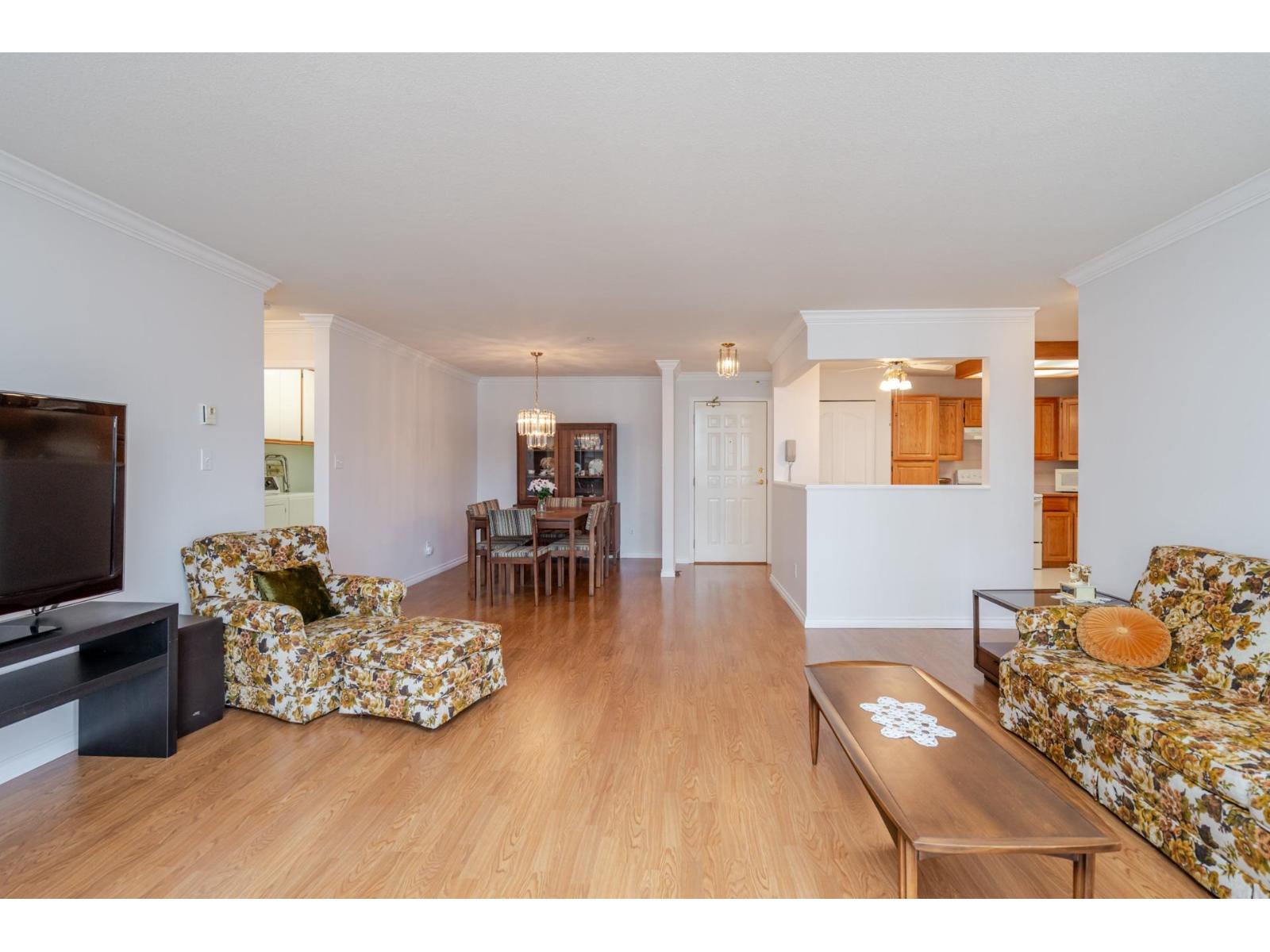 237 2451 Gladwin Rd Road, Abbotsford, British Columbia  V2T 3N8 - Photo 10 - R3090098