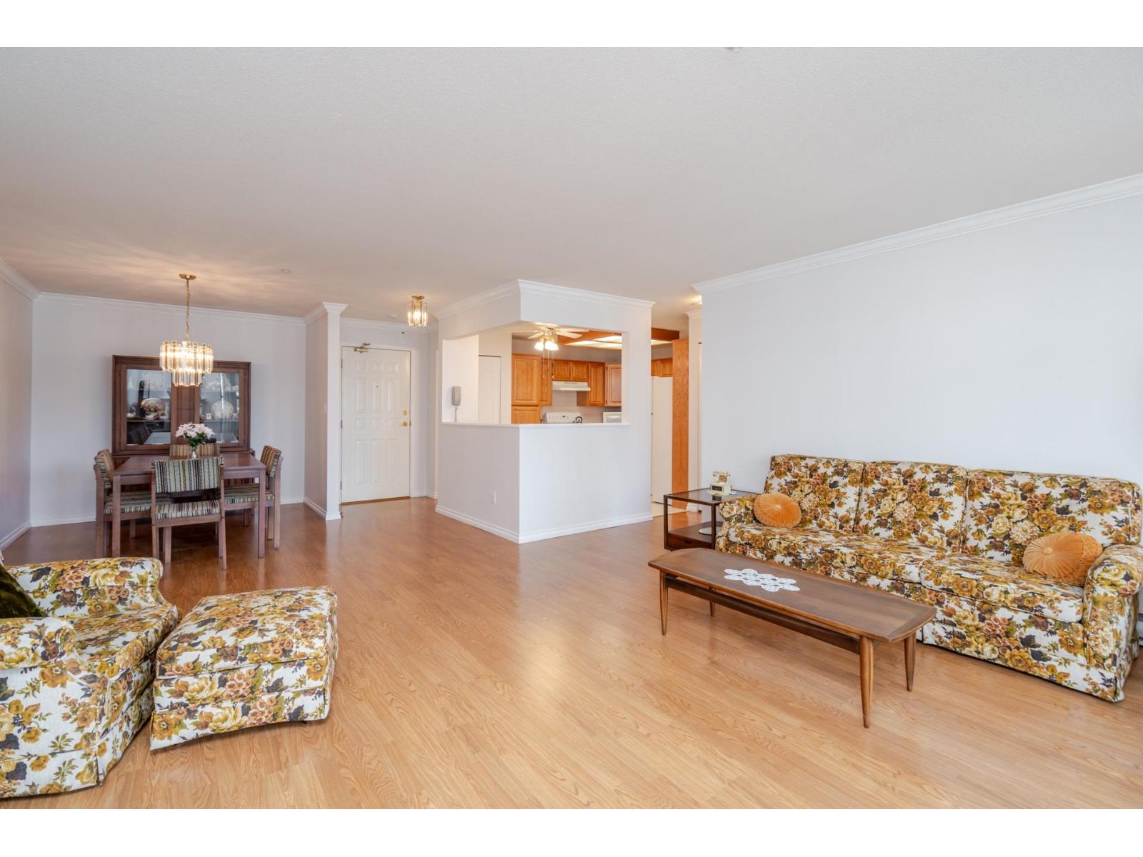 237 2451 Gladwin Rd Road, Abbotsford, British Columbia  V2T 3N8 - Photo 9 - R3090098