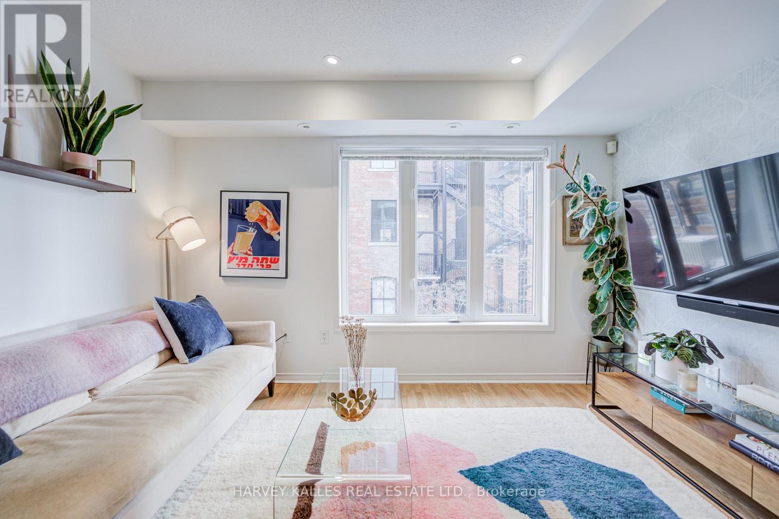 6 - 21 Foundry Avenue, Toronto, Ontario  M6H 4K7 - Photo 10 - W12795384