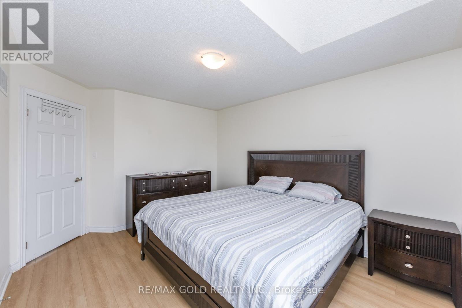 22 Merrickville Way, Brampton, Ontario  L6Y 0V5 - Photo 13 - W12795422