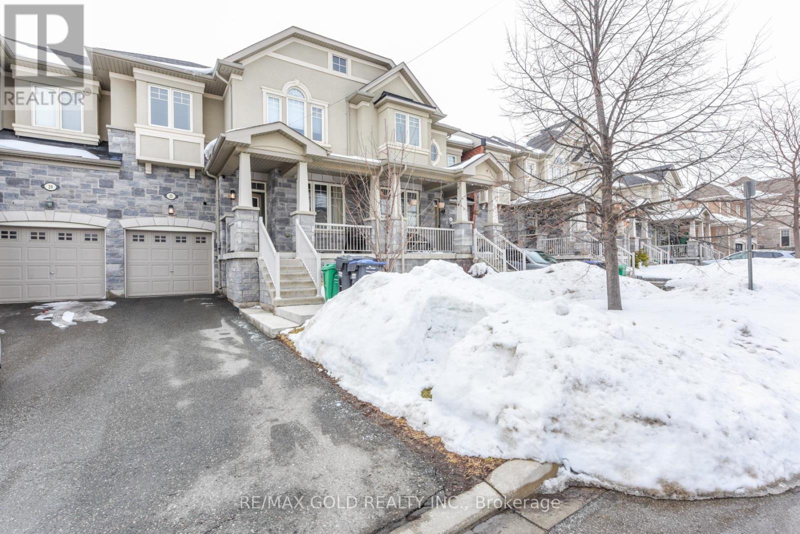 22 Merrickville Way, Brampton, Ontario  L6Y 0V5 - Photo 2 - W12795422