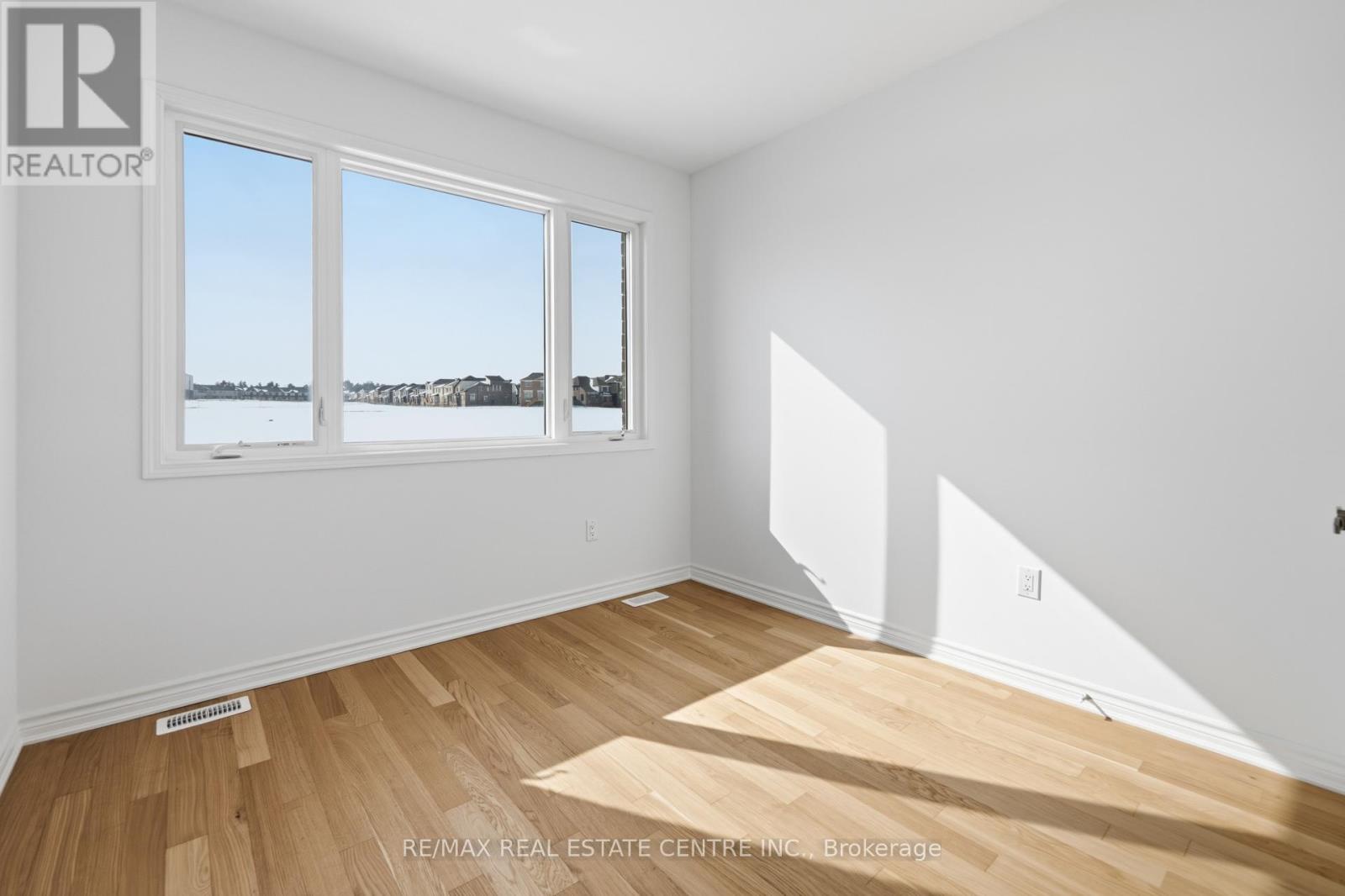 3155 Meadowridge Drive, Oakville, Ontario  L6H 8B4 - Photo 20 - W12795462