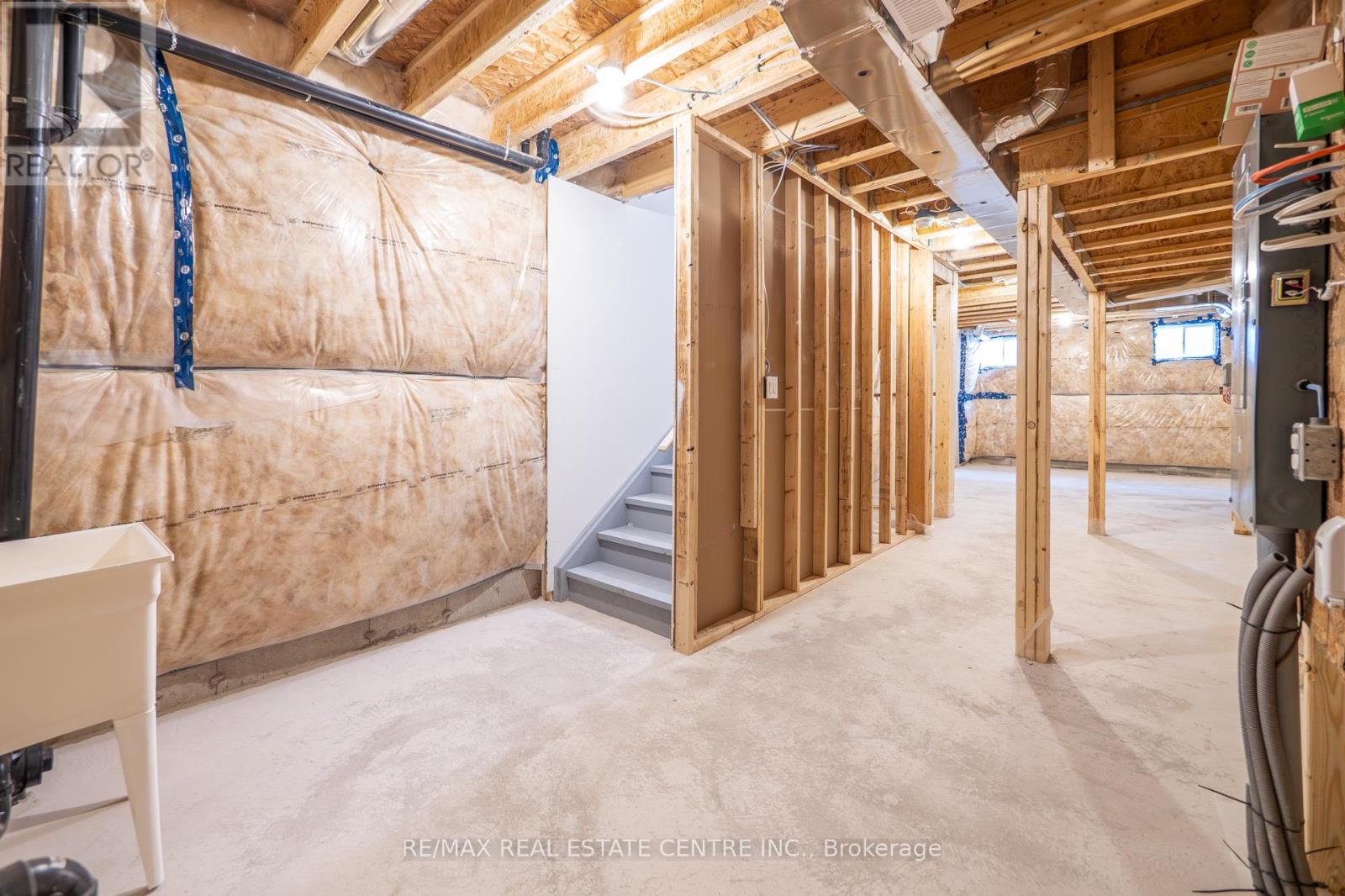 3155 Meadowridge Drive, Oakville, Ontario  L6H 8B4 - Photo 26 - W12795462