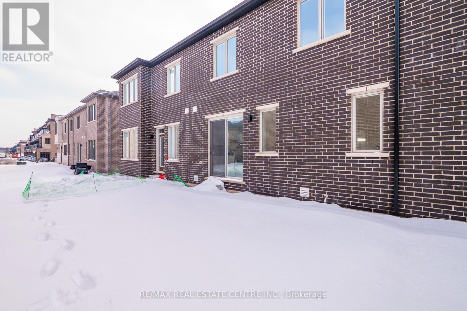 3155 Meadowridge Drive, Oakville, Ontario  L6H 8B4 - Photo 30 - W12795462