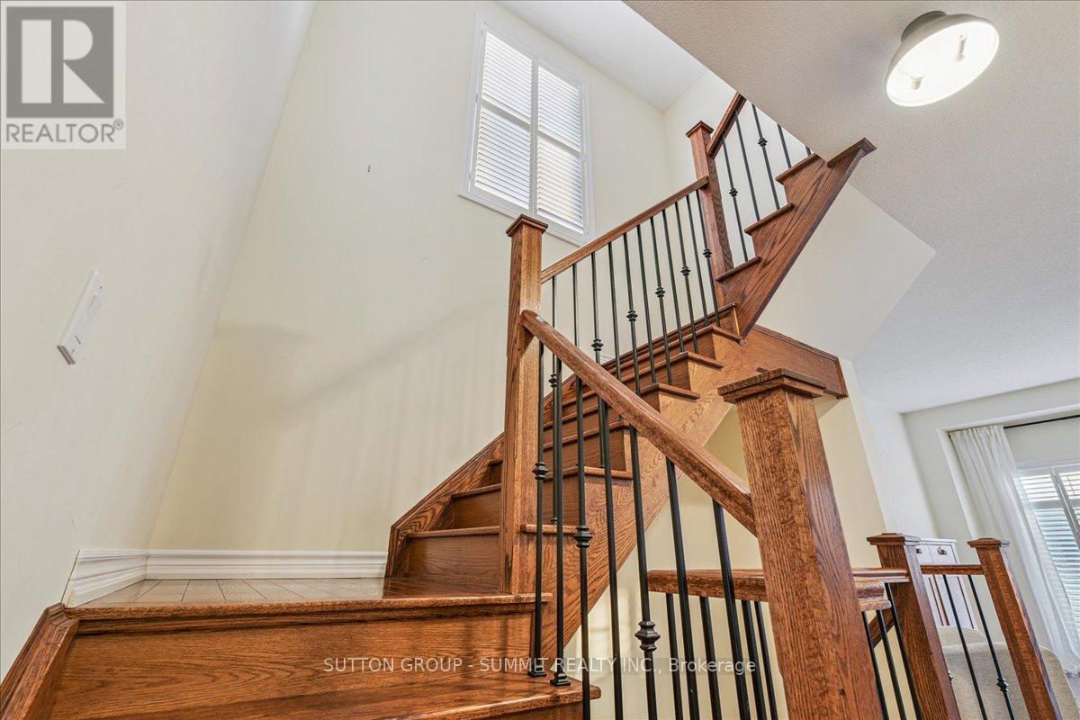 242 Andrews Trail, Milton (Cl Clarke), Ontario  L9T 6S6 - Photo 19 - W12795514