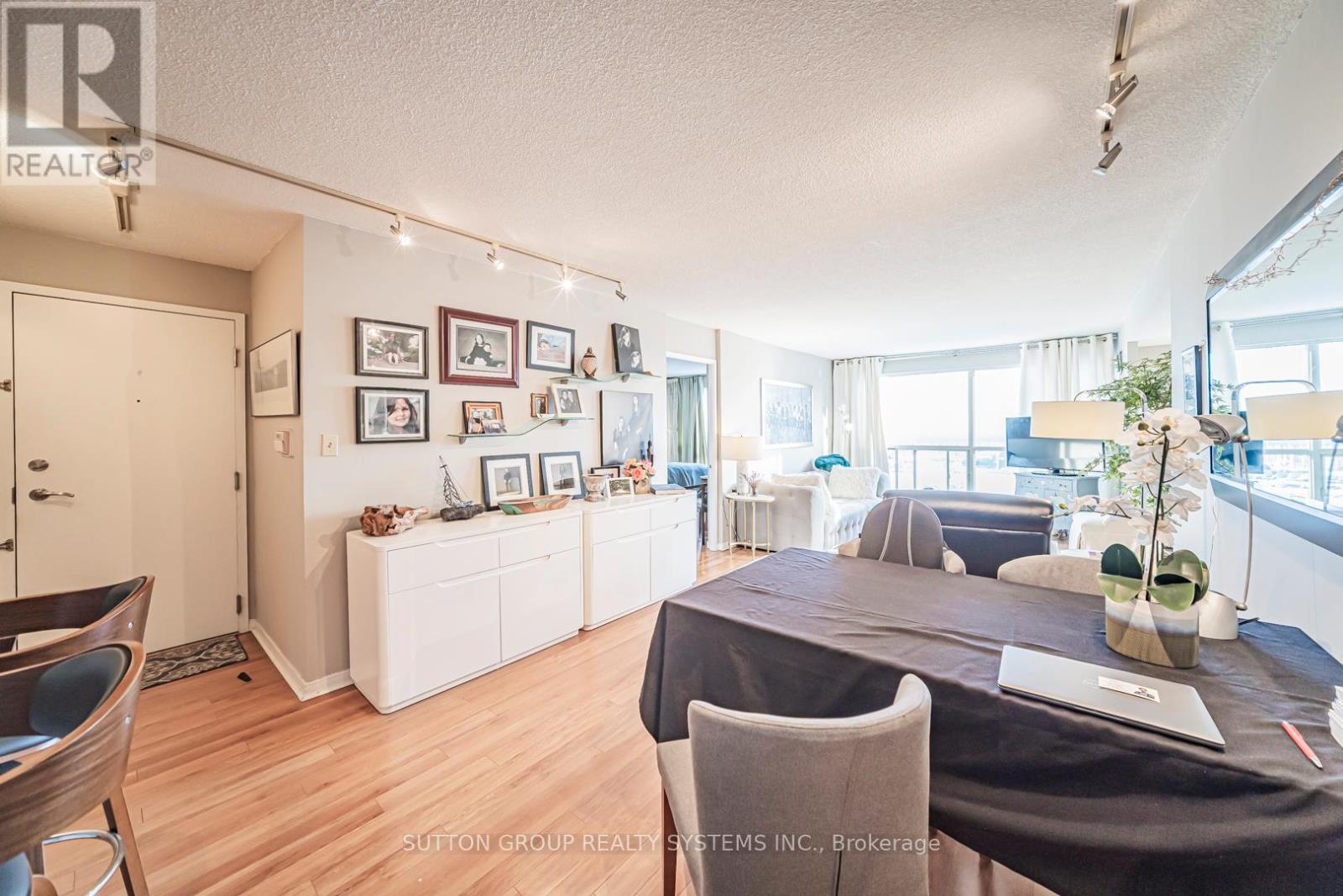 1201 - 2261 Lakeshore Boulevard W, Toronto, Ontario  M8V 3X1 - Photo 14 - W12795550