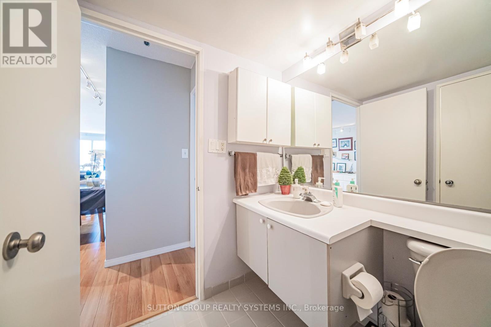 1201 - 2261 Lakeshore Boulevard W, Toronto, Ontario  M8V 3X1 - Photo 35 - W12795550