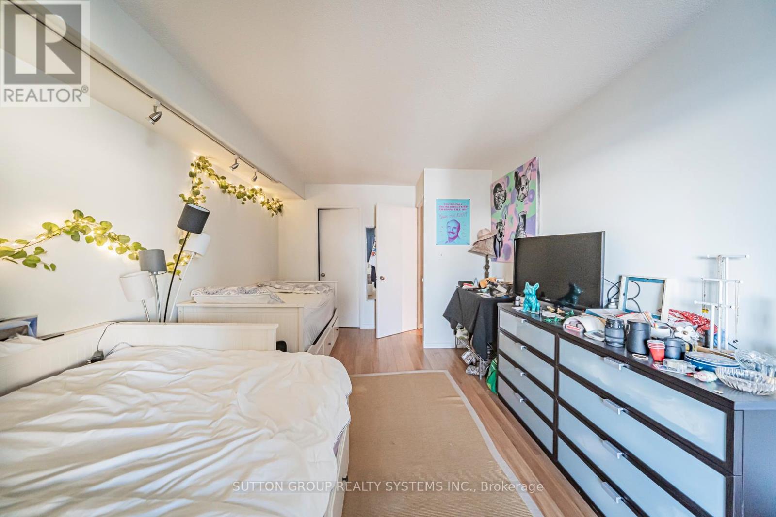 1201 - 2261 Lakeshore Boulevard W, Toronto, Ontario  M8V 3X1 - Photo 38 - W12795550