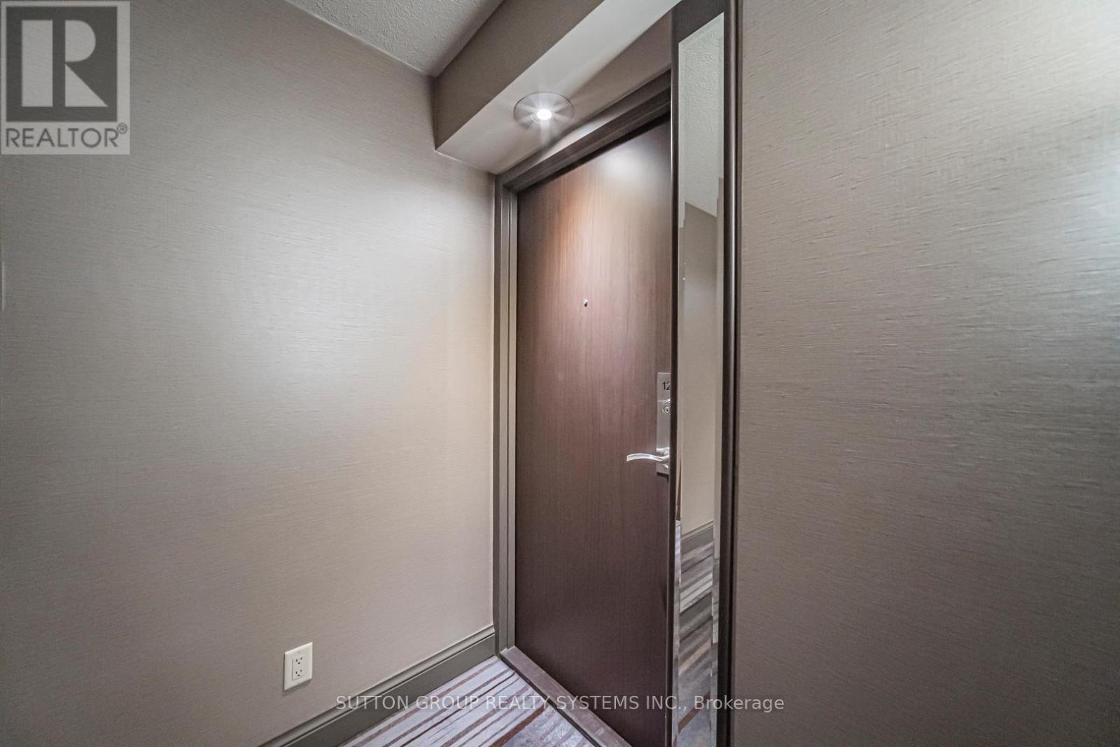 1201 - 2261 Lakeshore Boulevard W, Toronto, Ontario  M8V 3X1 - Photo 7 - W12795550