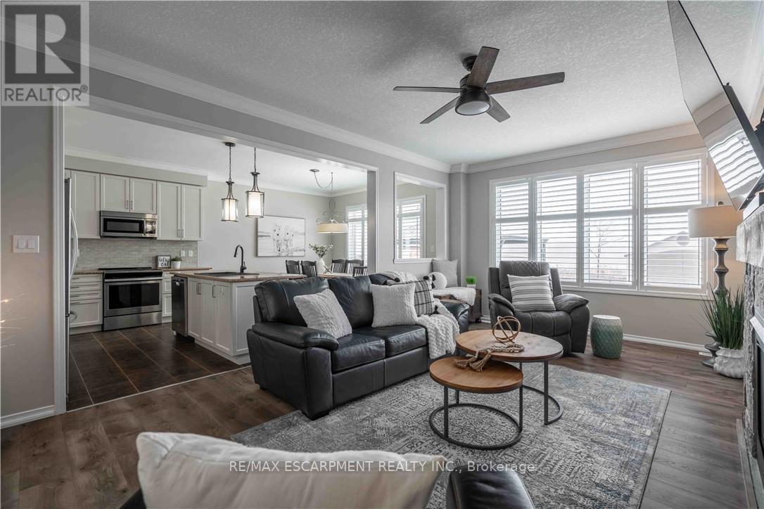 115 Larry Crescent, Haldimand, Ontario  N3W 0B2 - Photo 6 - X12795362