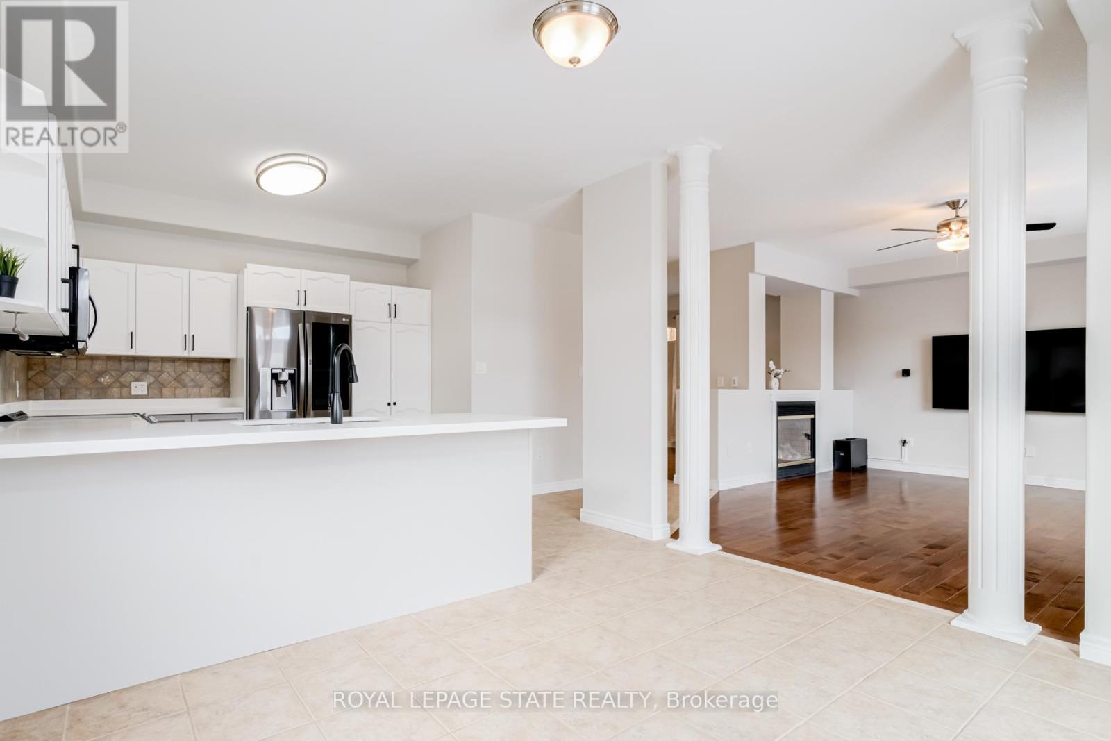 114 Armour Crescent, Hamilton (Meadowlands), Ontario  L9K 1R9 - Photo 13 - X12795406