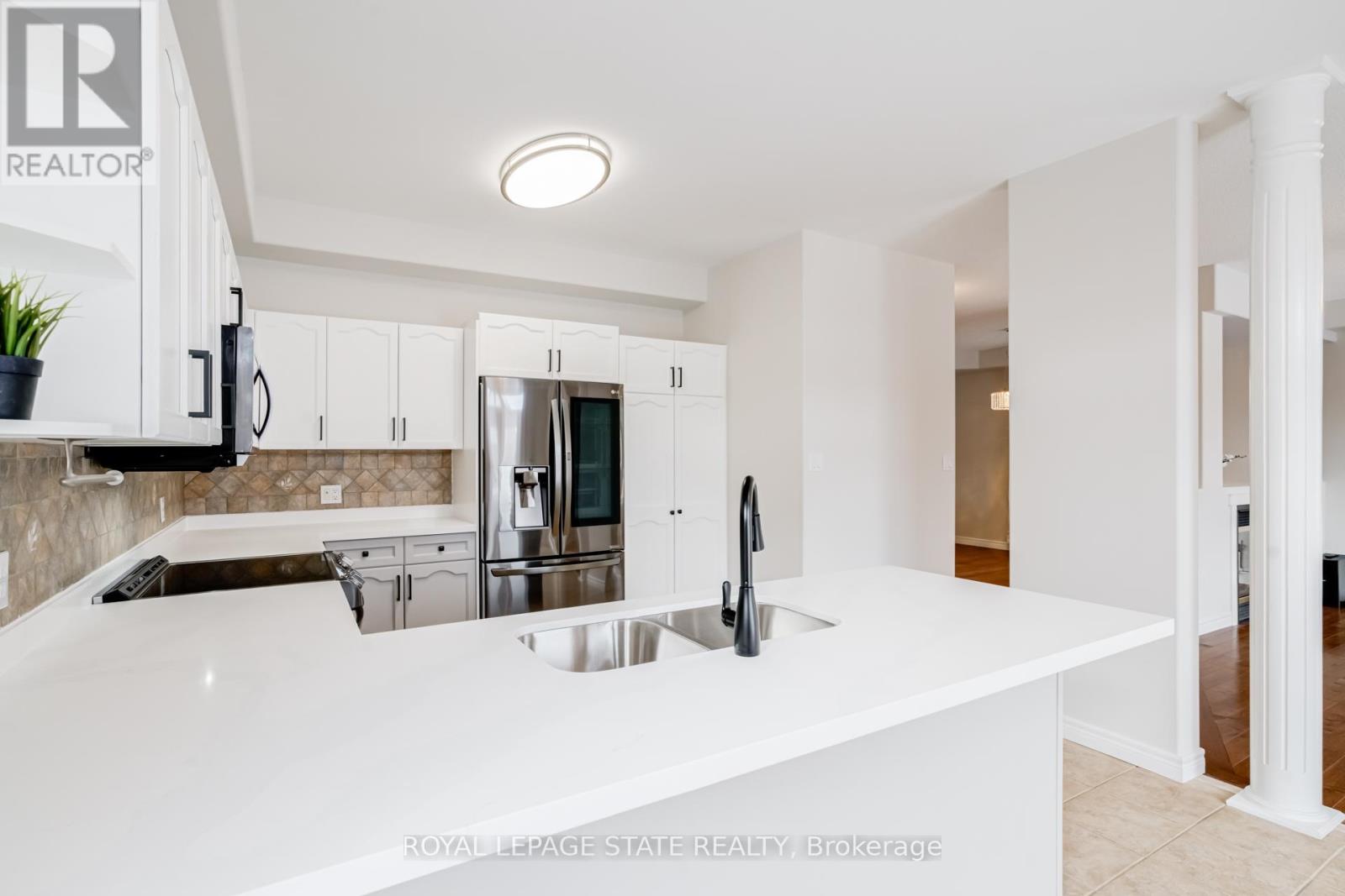 114 Armour Crescent, Hamilton (Meadowlands), Ontario  L9K 1R9 - Photo 18 - X12795406