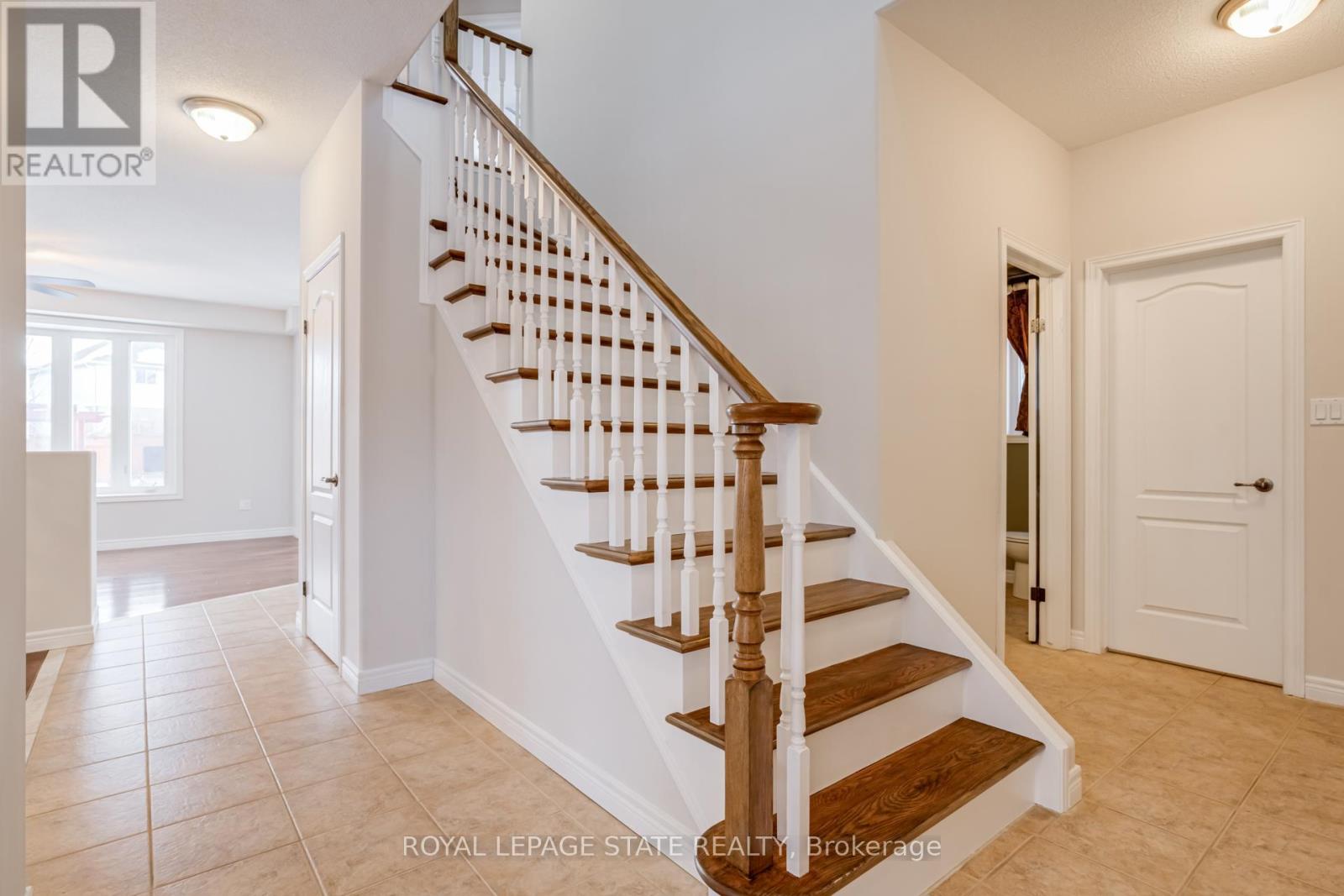 114 Armour Crescent, Hamilton (Meadowlands), Ontario  L9K 1R9 - Photo 21 - X12795406