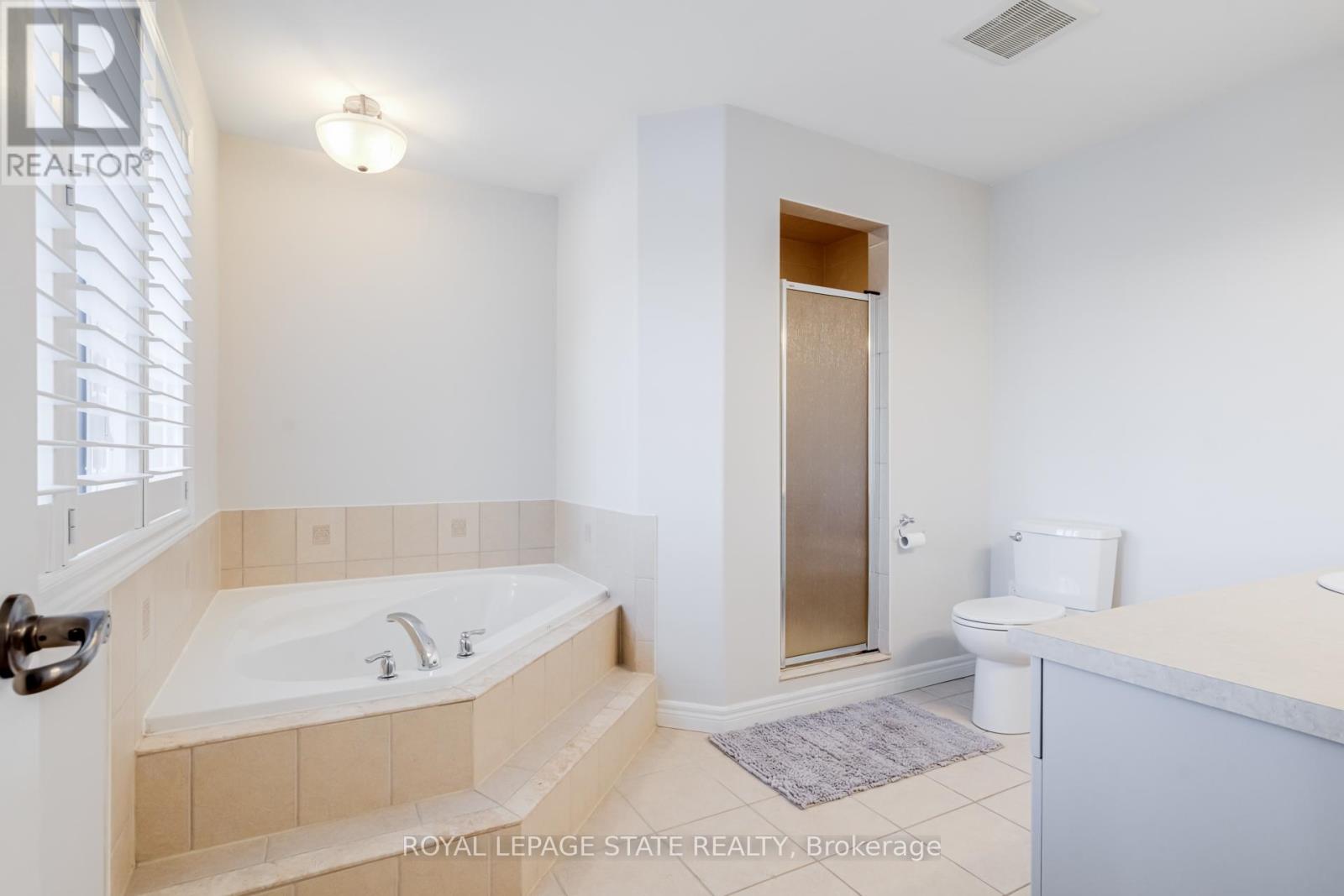 114 Armour Crescent, Hamilton (Meadowlands), Ontario  L9K 1R9 - Photo 28 - X12795406