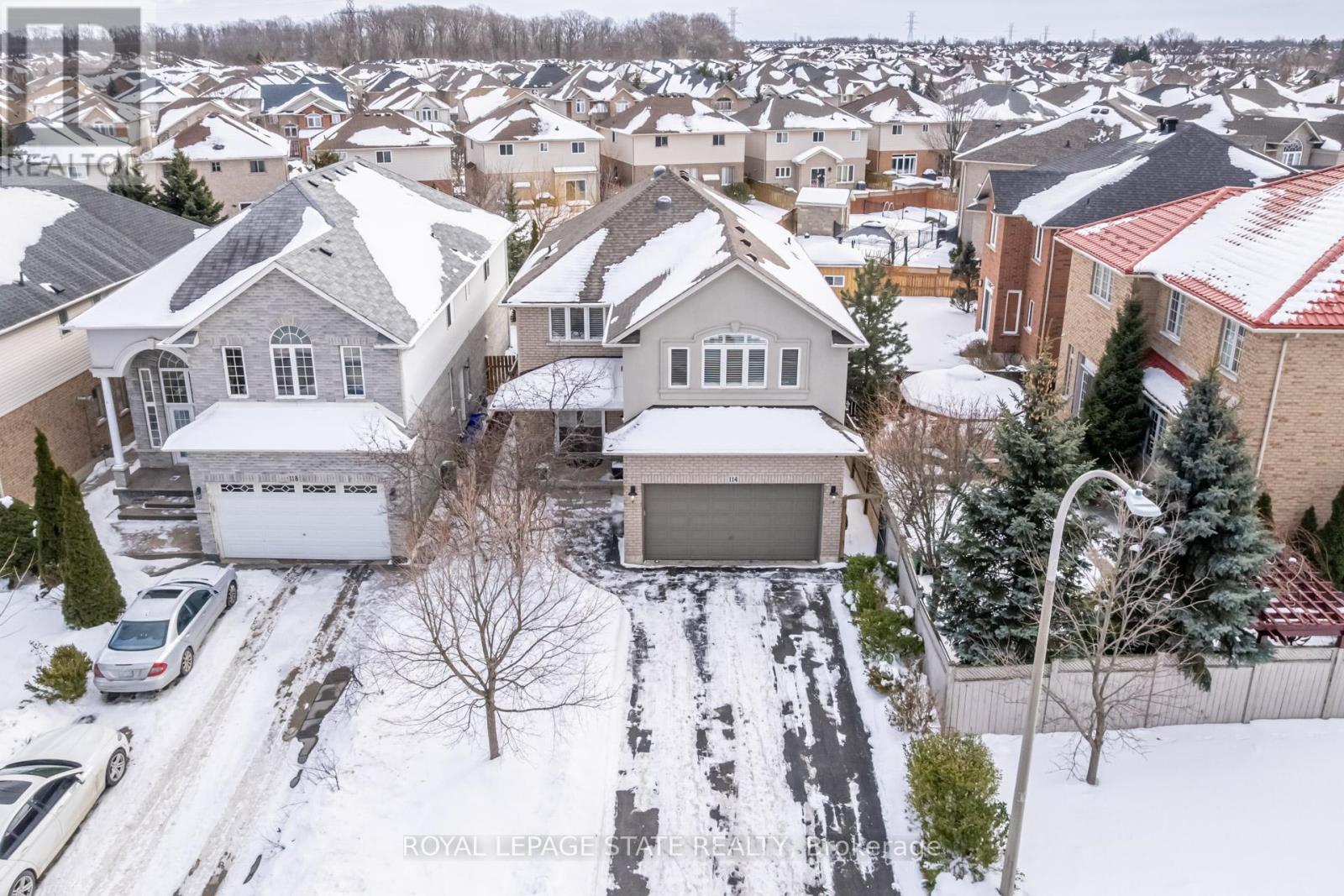 114 Armour Crescent, Hamilton (Meadowlands), Ontario  L9K 1R9 - Photo 3 - X12795406