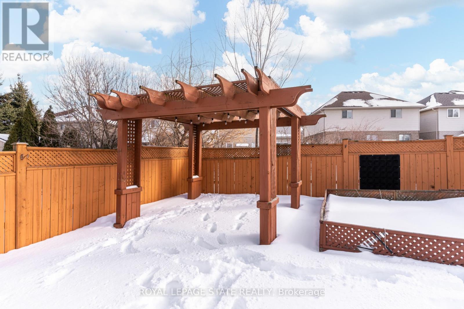 114 Armour Crescent, Hamilton (Meadowlands), Ontario  L9K 1R9 - Photo 48 - X12795406