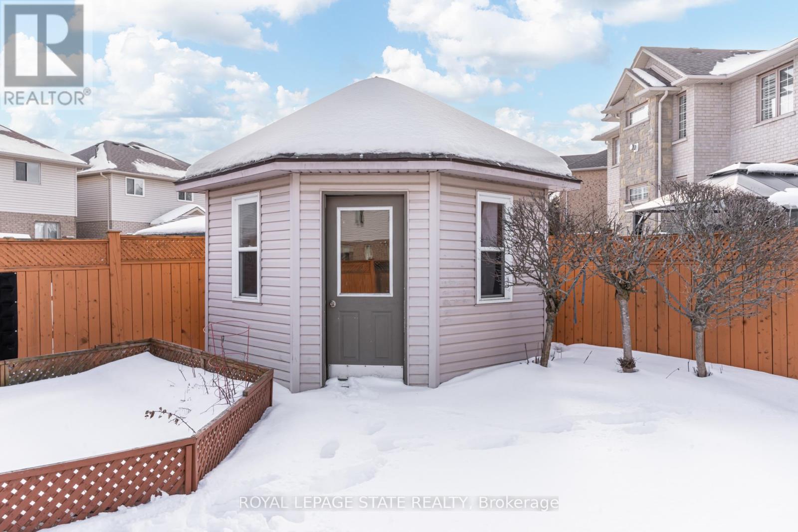 114 Armour Crescent, Hamilton (Meadowlands), Ontario  L9K 1R9 - Photo 49 - X12795406