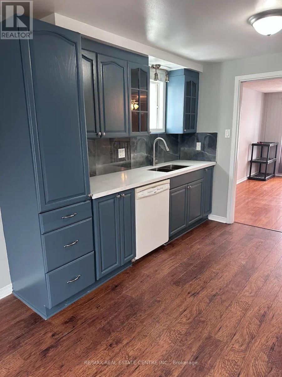 656 Hillview Road E, Cambridge, Ontario  N3H 5H3 - Photo 12 - X12795430