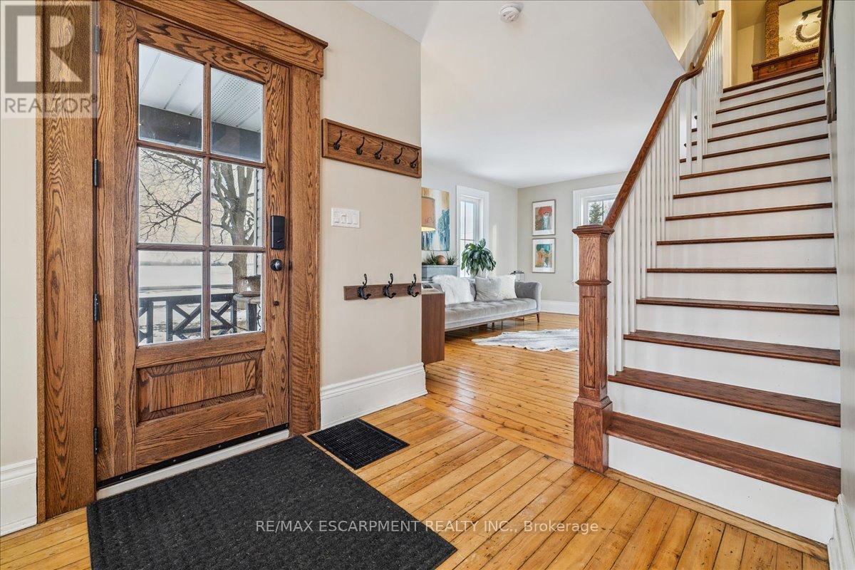 110 Cream Street, Pelham, Ontario  L0S 1C0 - Photo 5 - X12795492