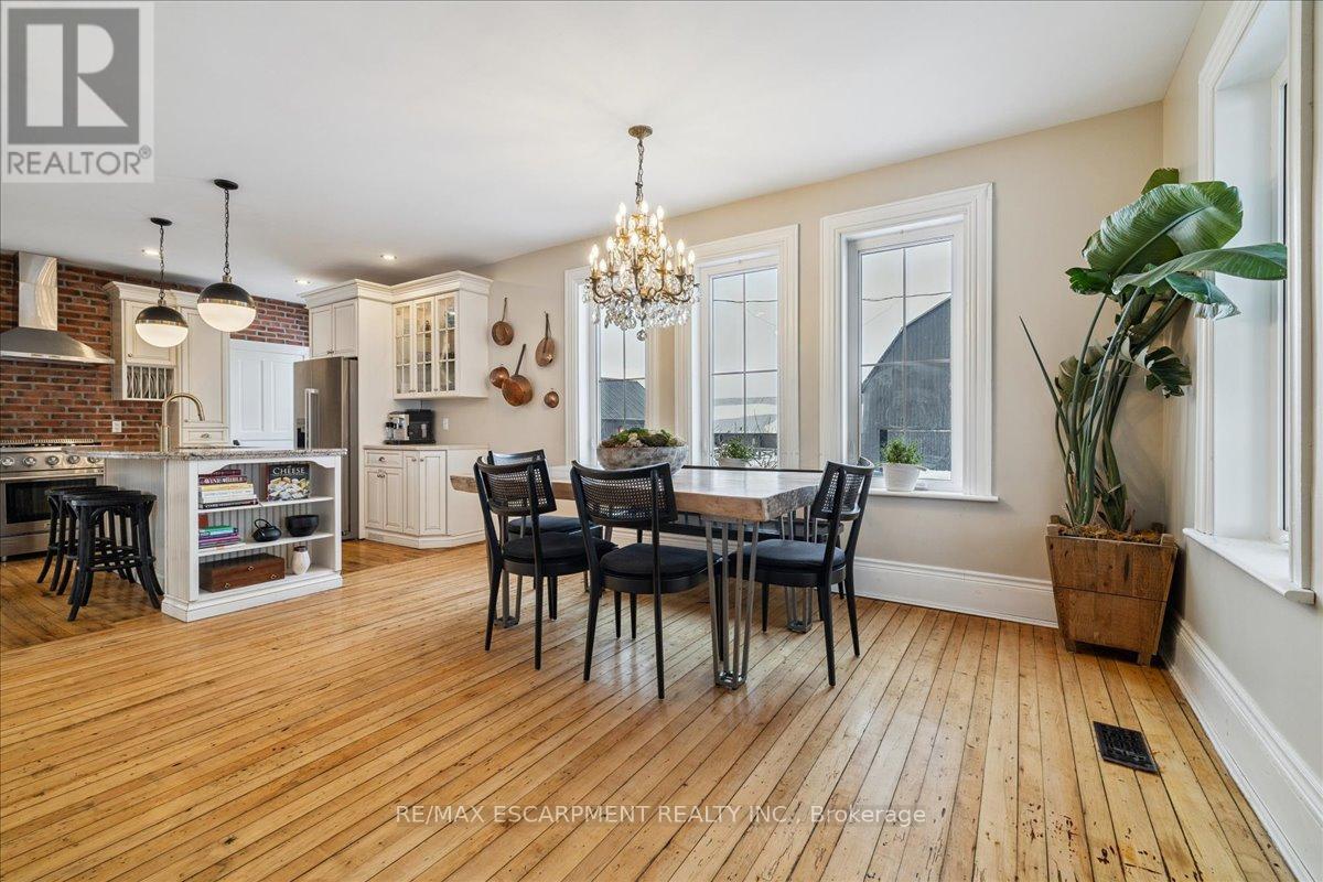 110 Cream Street, Pelham, Ontario  L0S 1C0 - Photo 9 - X12795492