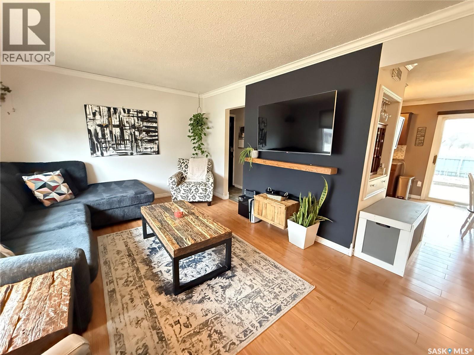 134 Perry Crescent, Estevan, Saskatchewan  S4A 0B5 - Photo 6 - SK028746