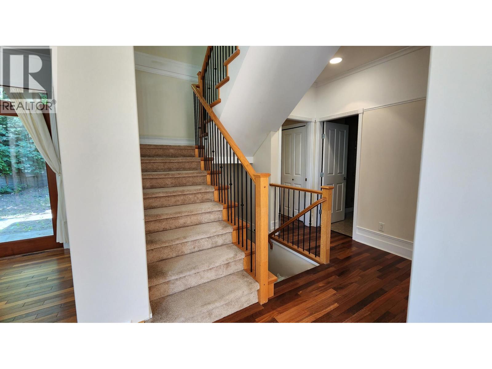 1170 W 17th Street, North Vancouver, British Columbia  V7P 1W2 - Photo 14 - R3086924