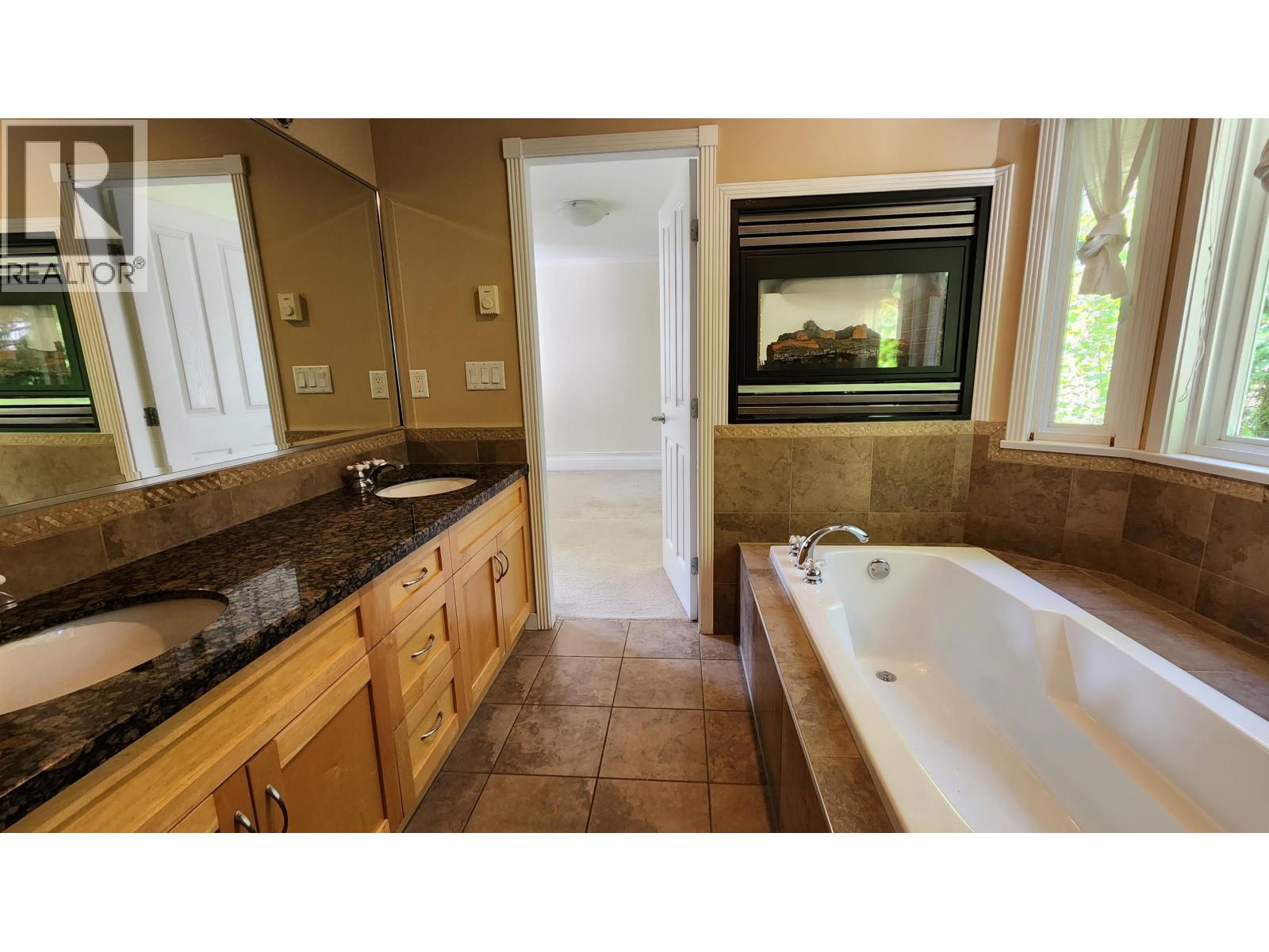 1170 W 17th Street, North Vancouver, British Columbia  V7P 1W2 - Photo 17 - R3086924