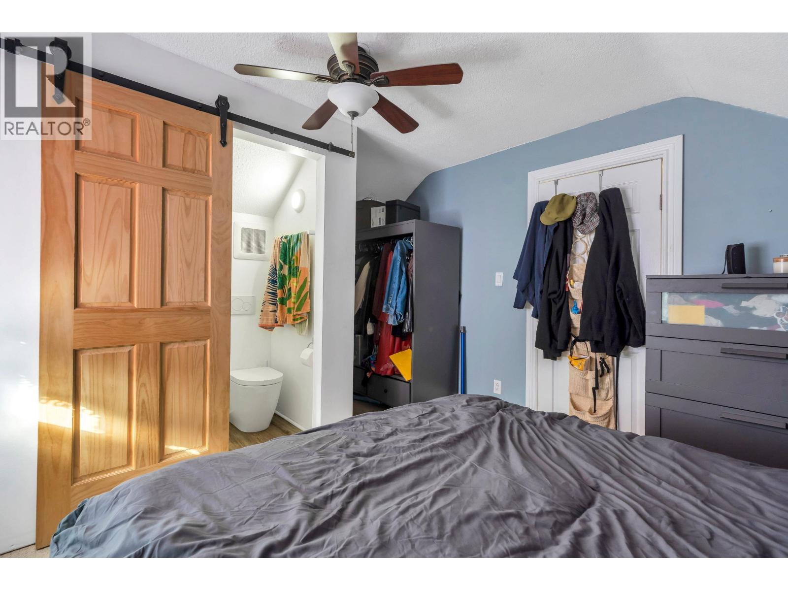 125 N Gilmore Avenue, Burnaby, British Columbia  V5C 1V6 - Photo 26 - R3087700