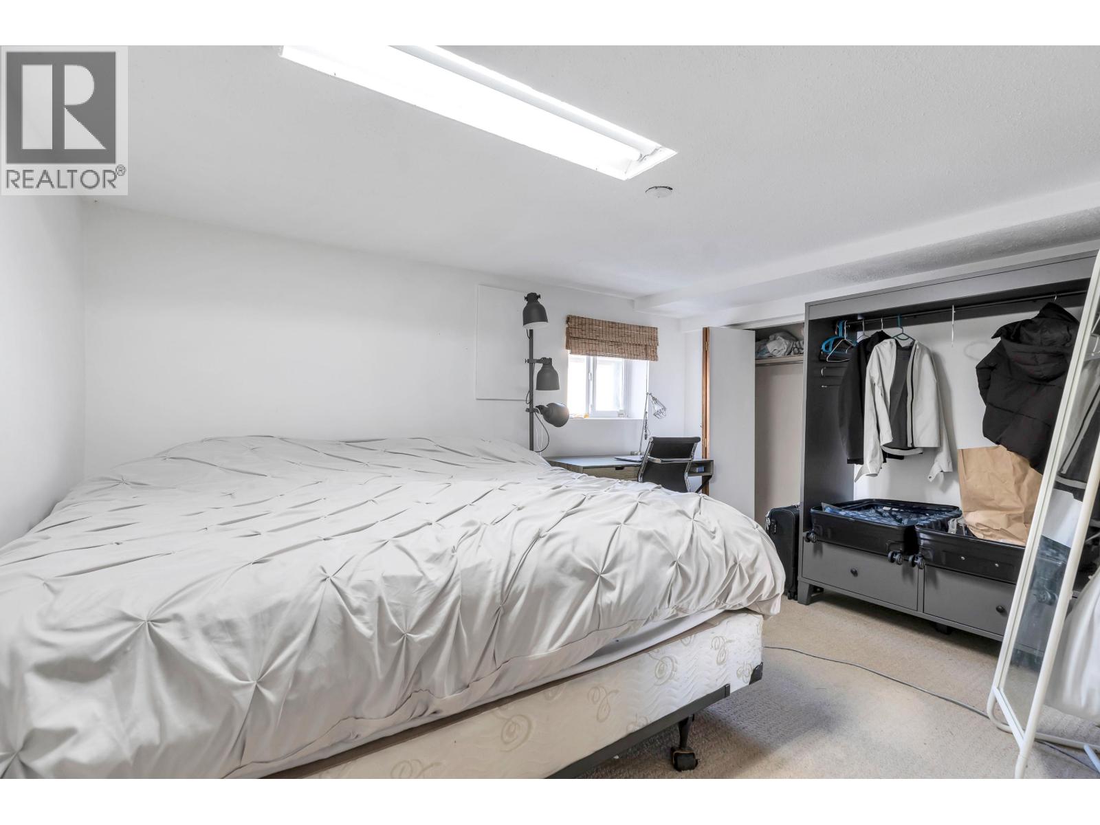 125 N Gilmore Avenue, Burnaby, British Columbia  V5C 1V6 - Photo 28 - R3087700