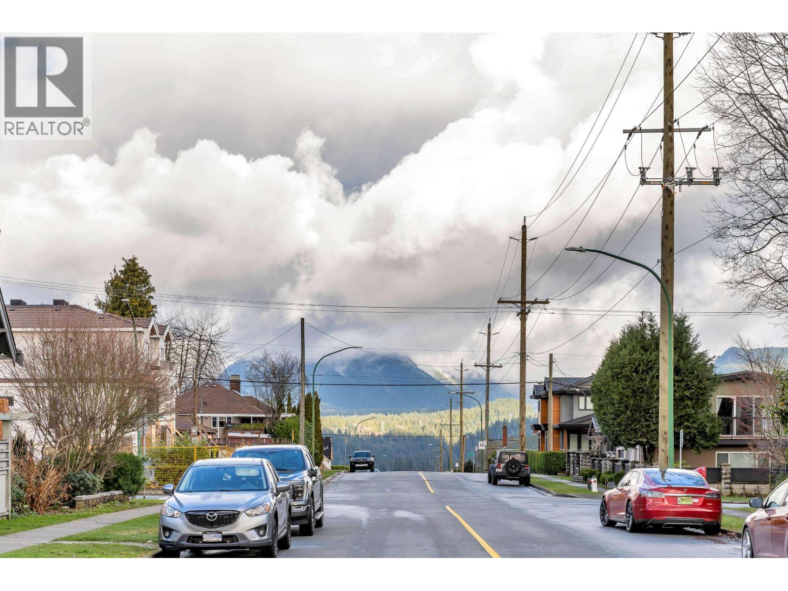 125 N Gilmore Avenue, Burnaby, British Columbia  V5C 1V6 - Photo 39 - R3087700