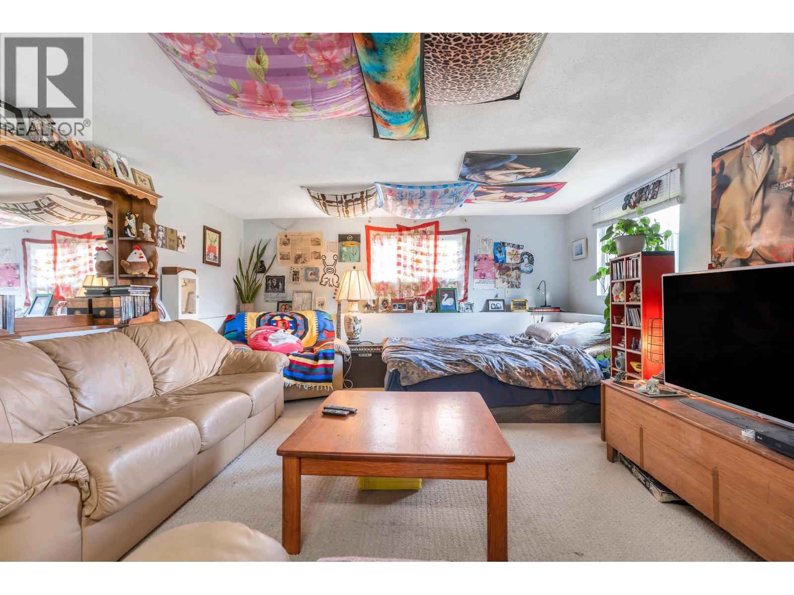 125 N Gilmore Avenue, Burnaby, British Columbia  V5C 1V6 - Photo 32 - R3087700