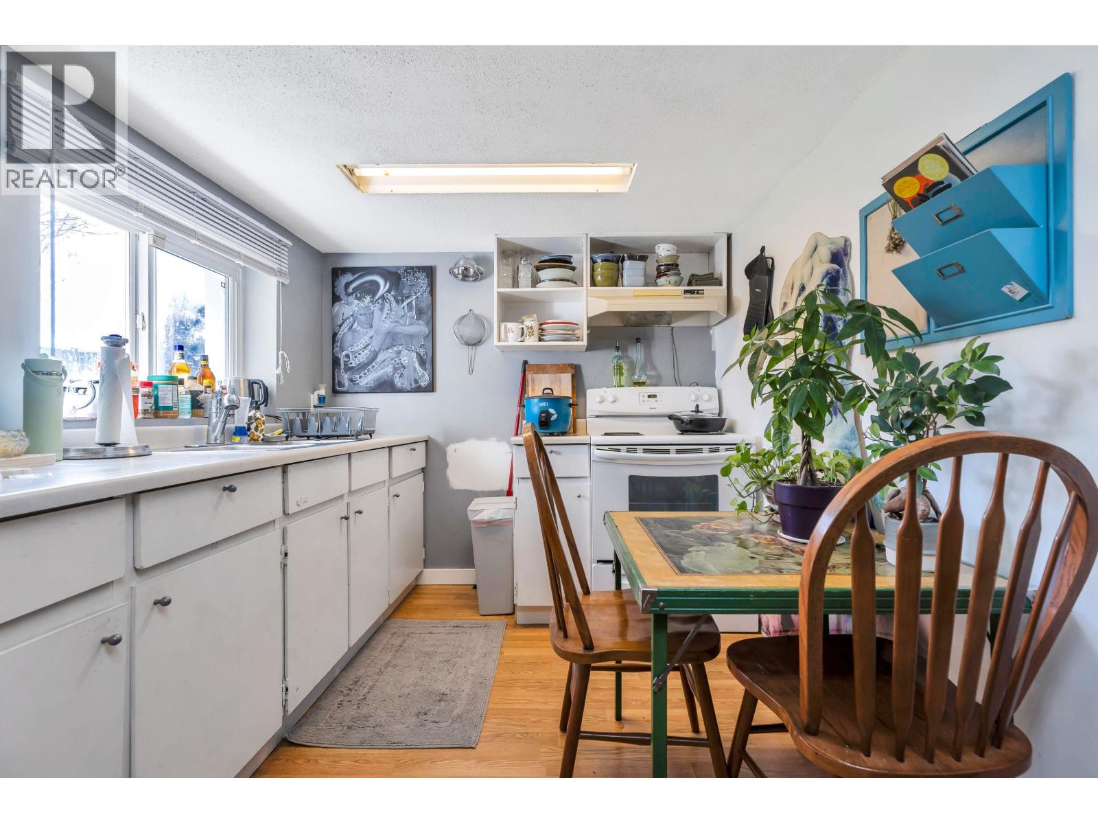 125 N Gilmore Avenue, Burnaby, British Columbia  V5C 1V6 - Photo 34 - R3087700