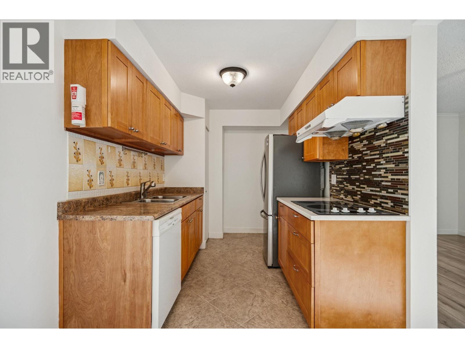 121 3461 E 49th Avenue, Vancouver, British Columbia  V5S 1M3 - Photo 8 - R3090310