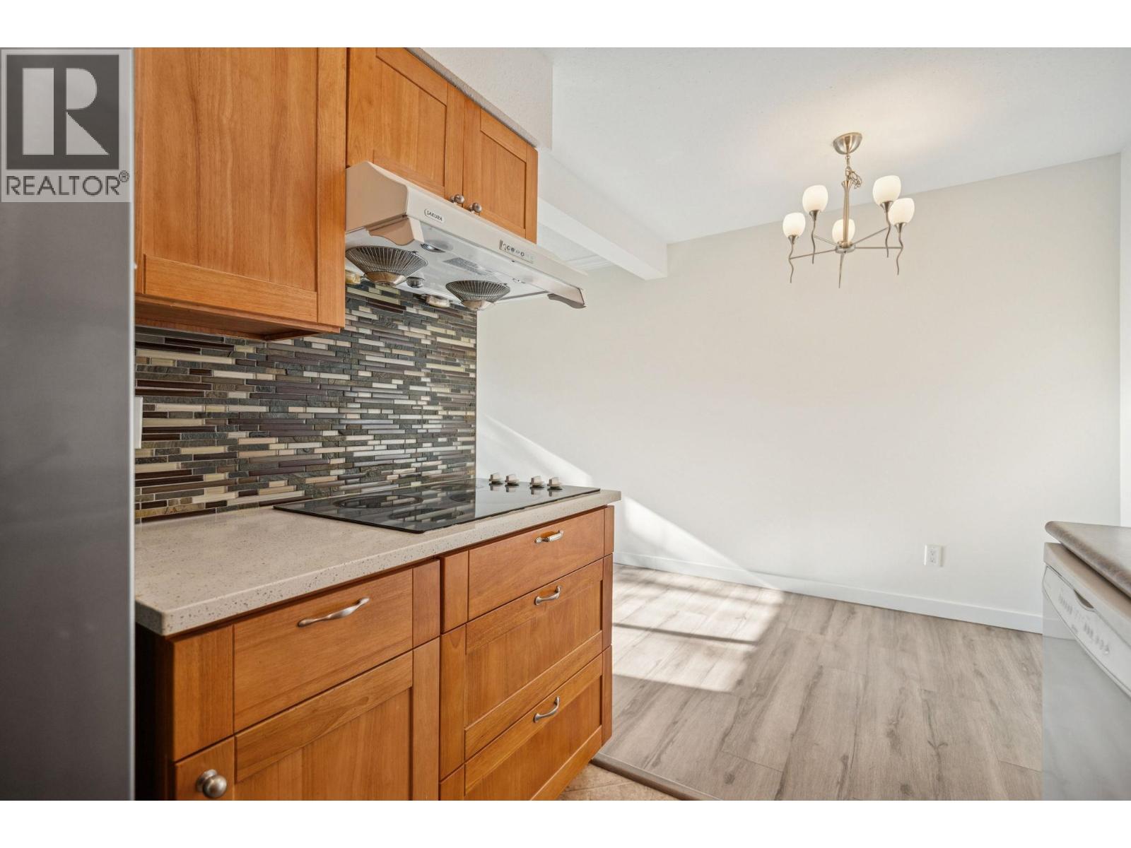 121 3461 E 49th Avenue, Vancouver, British Columbia  V5S 1M3 - Photo 10 - R3090310