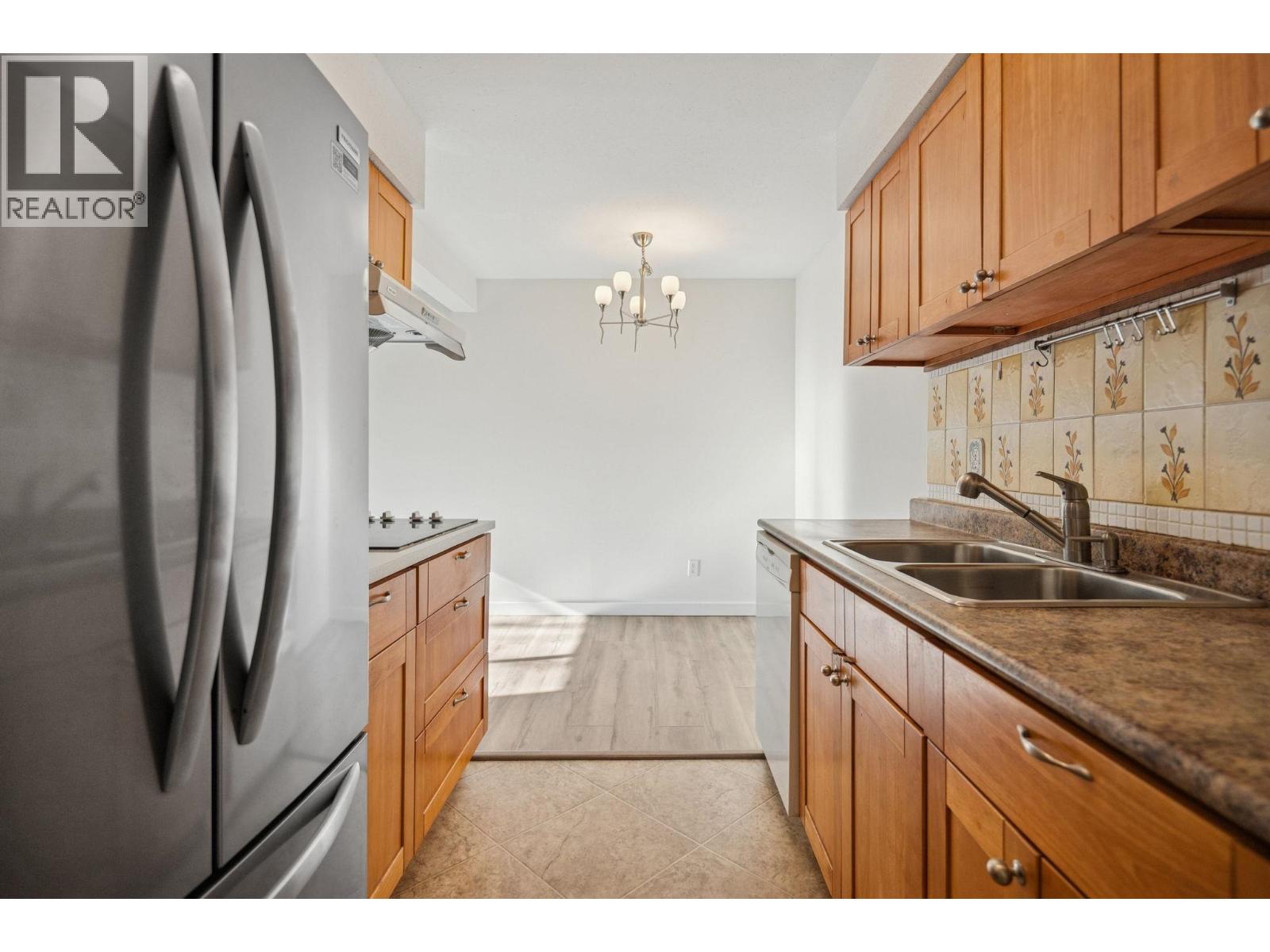 121 3461 E 49th Avenue, Vancouver, British Columbia  V5S 1M3 - Photo 9 - R3090310