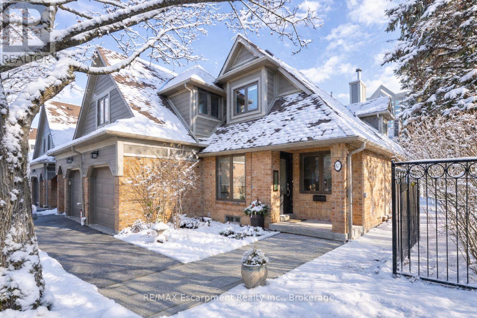 67 - 2199 Burnhamthorpe Road W, Mississauga, Ontario  L5L 5M7 - Photo 2 - W12795564