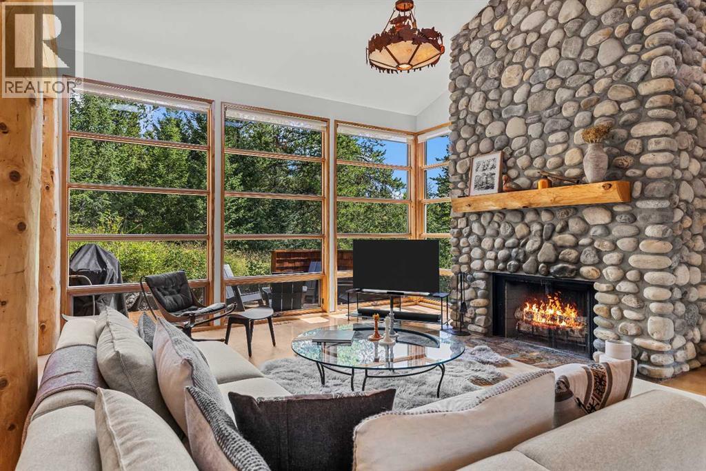 24 Blue Grouse Ridge, Canmore, Alberta  T1W 1L5 - Photo 10 - A2278355