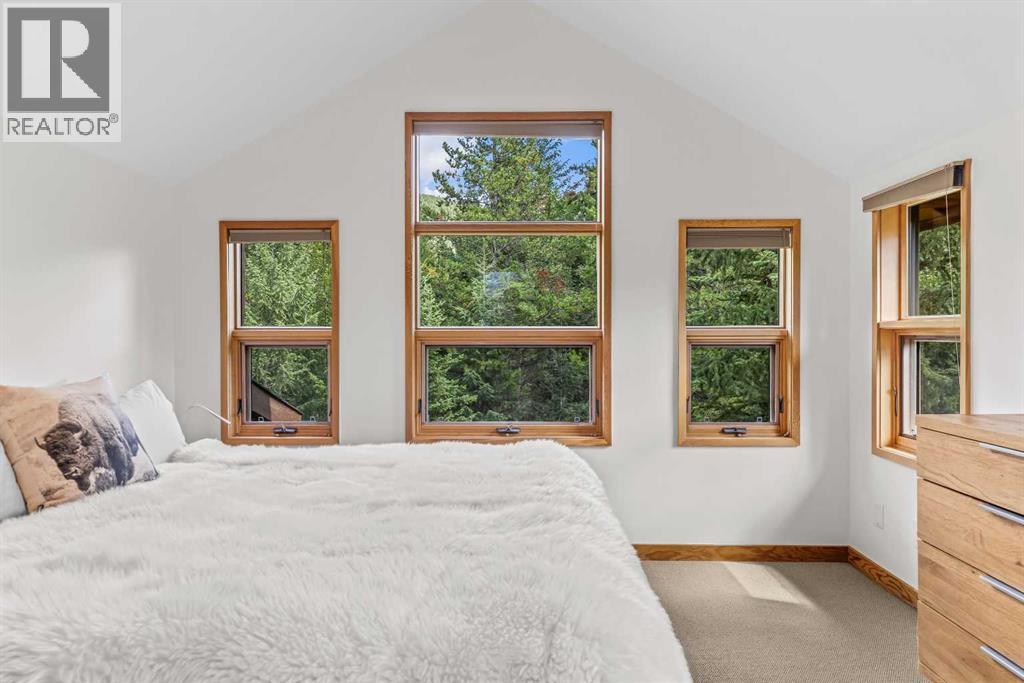 24 Blue Grouse Ridge, Canmore, Alberta  T1W 1L5 - Photo 37 - A2278355