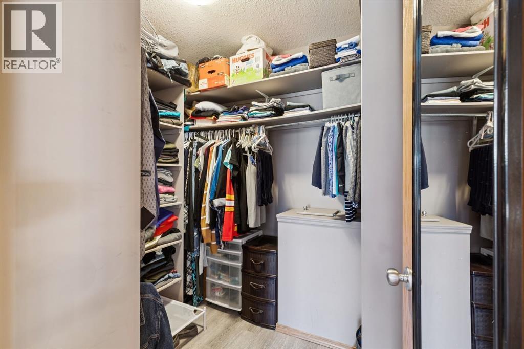 2841 Coopers Manor Sw, Airdrie, Alberta  T4B 3J7 - Photo 31 - A2286155