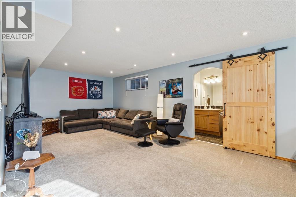 2841 Coopers Manor Sw, Airdrie, Alberta  T4B 3J7 - Photo 33 - A2286155