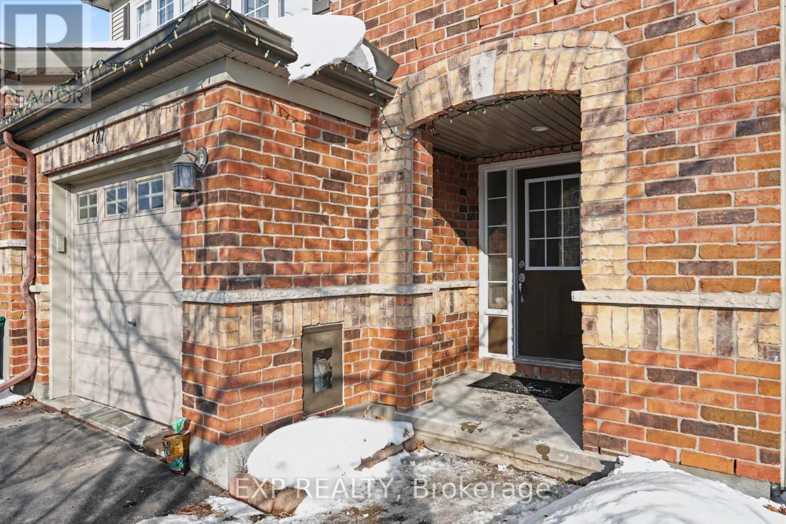 407 Heathrow Private, Ottawa, Ontario  K2S 0M9 - Photo 3 - X12795596