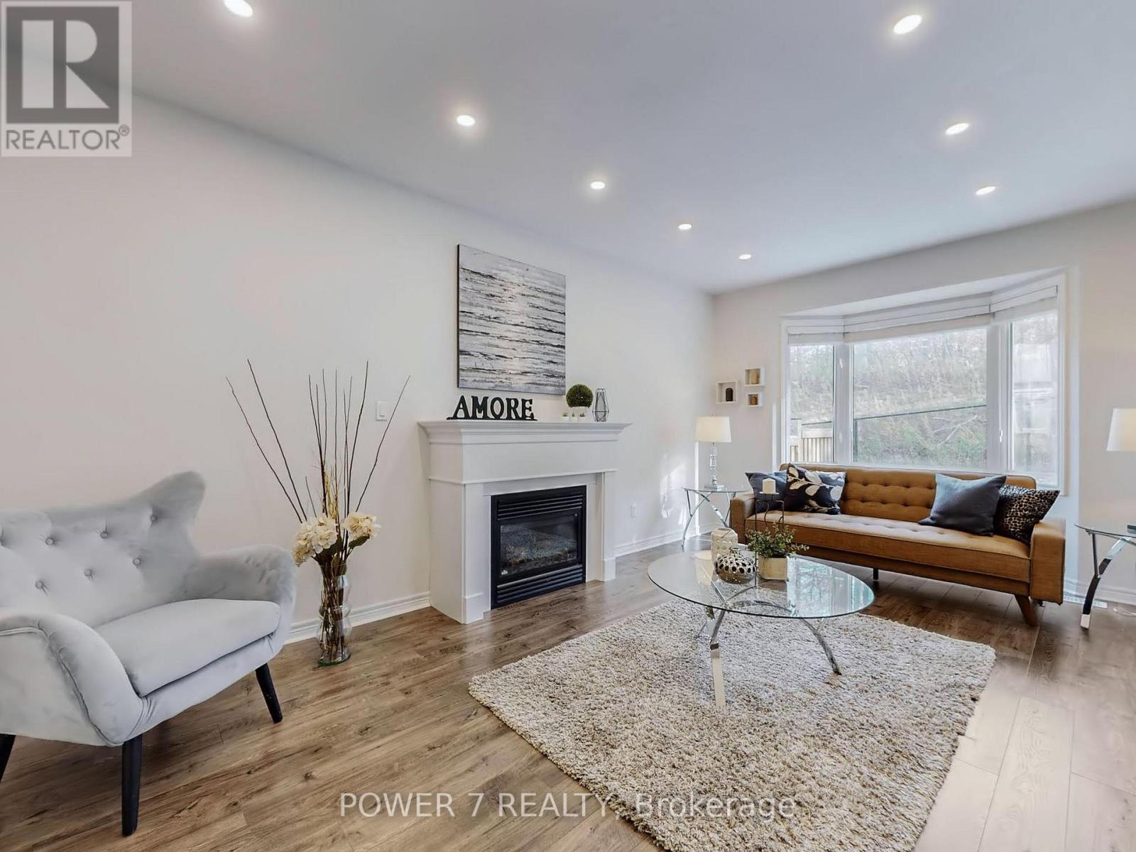 180 Woodspring Avenue, Newmarket, Ontario  L3X 3J4 - Photo 8 - N12795352