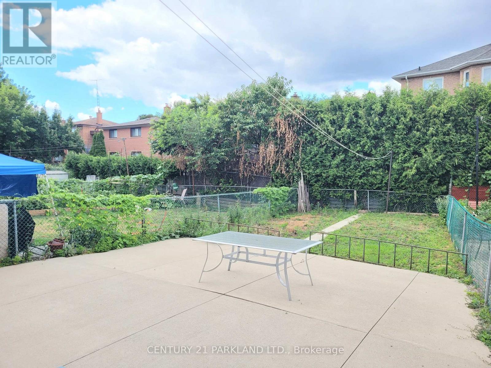 52 Franel Crescent, Toronto, Ontario  M9L 1B7 - Photo 29 - W12665112