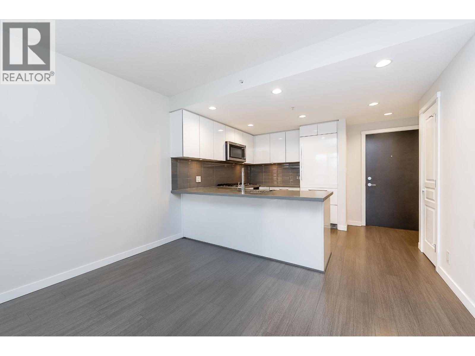 2207 3093 Windsor Gate, Coquitlam, British Columbia  V3B 0N2 - Photo 5 - R3090627