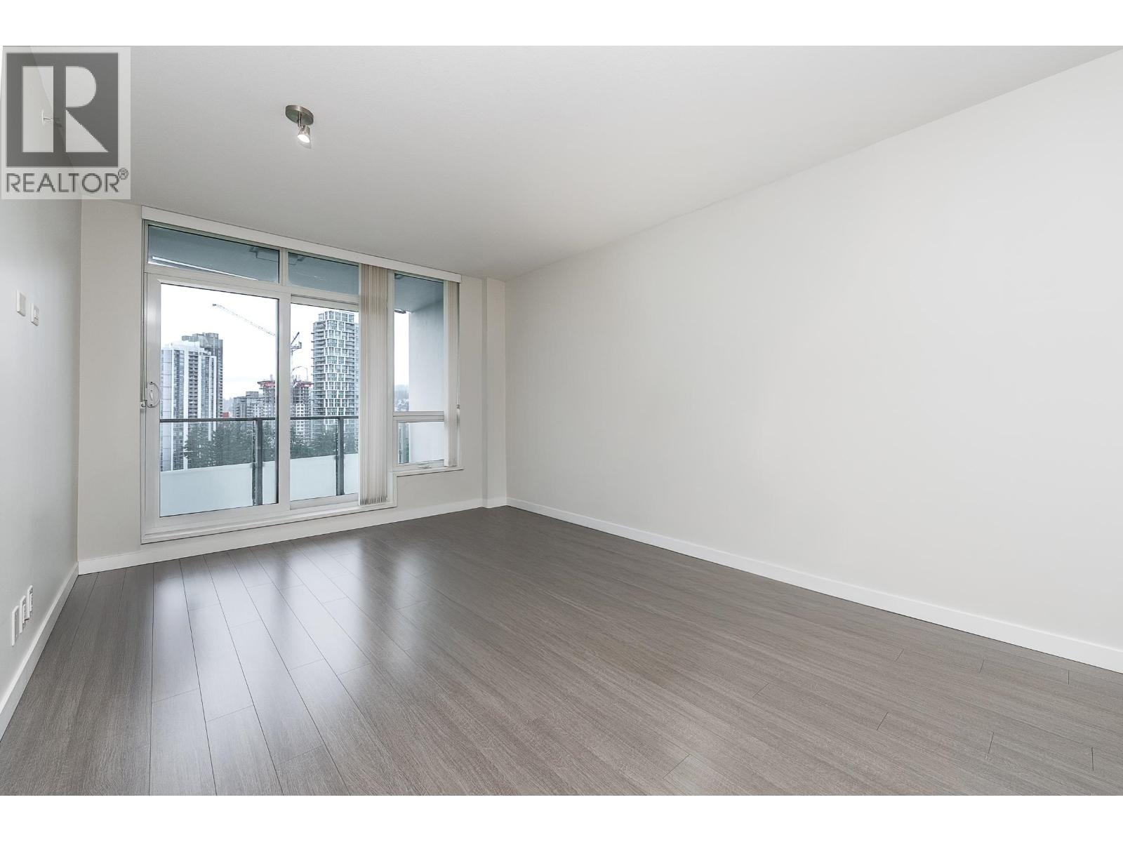 2207 3093 Windsor Gate, Coquitlam, British Columbia  V3B 0N2 - Photo 8 - R3090627