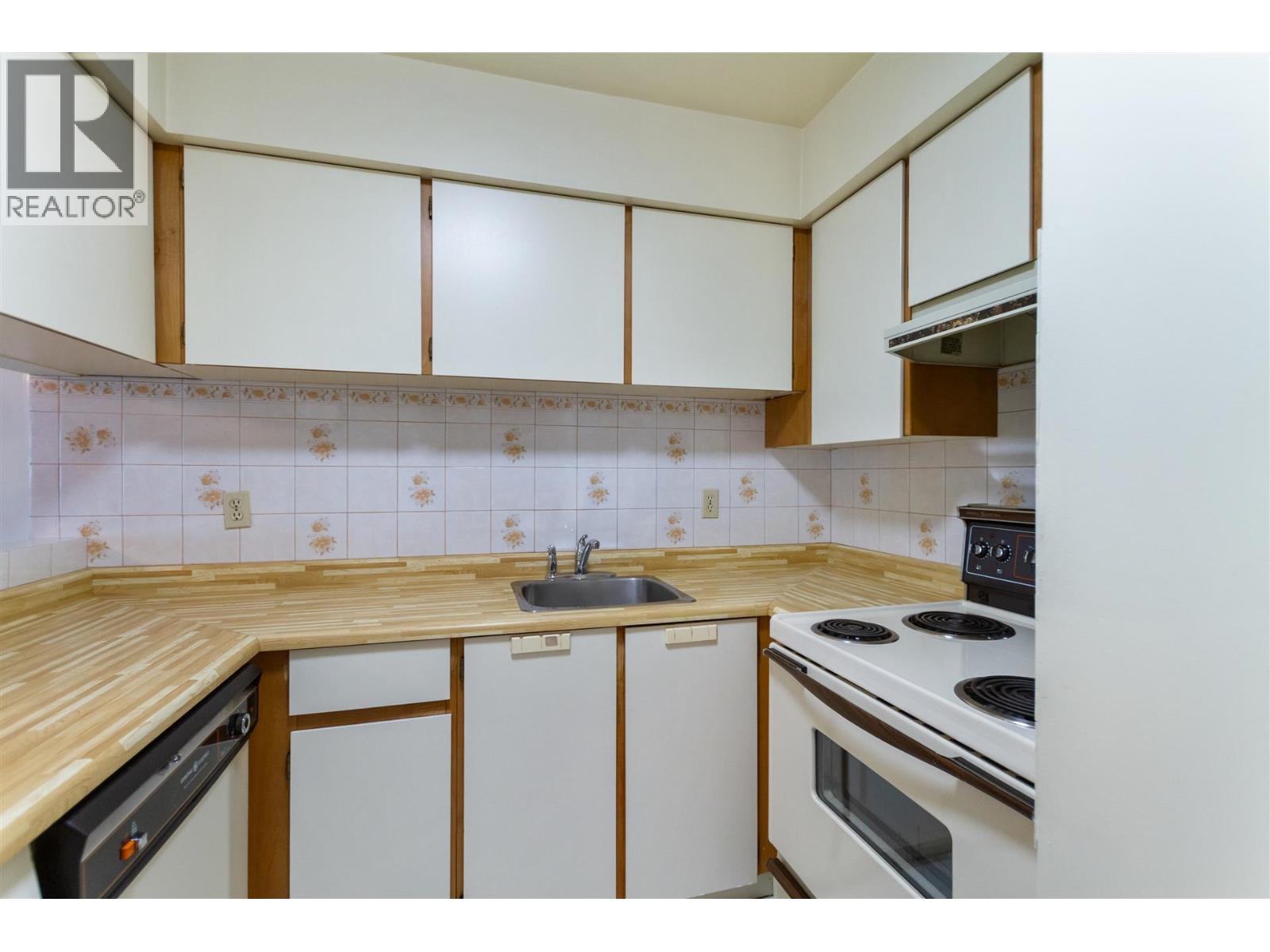 219 8460 Ackroyd Road, Richmond, British Columbia  V6X 3E9 - Photo 9 - R3090629